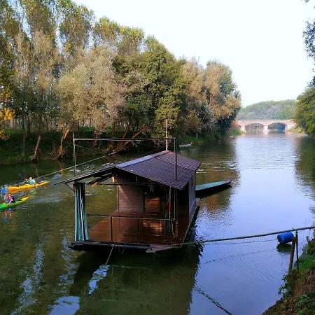 Binario 9 3/4 Bed and breakfast *